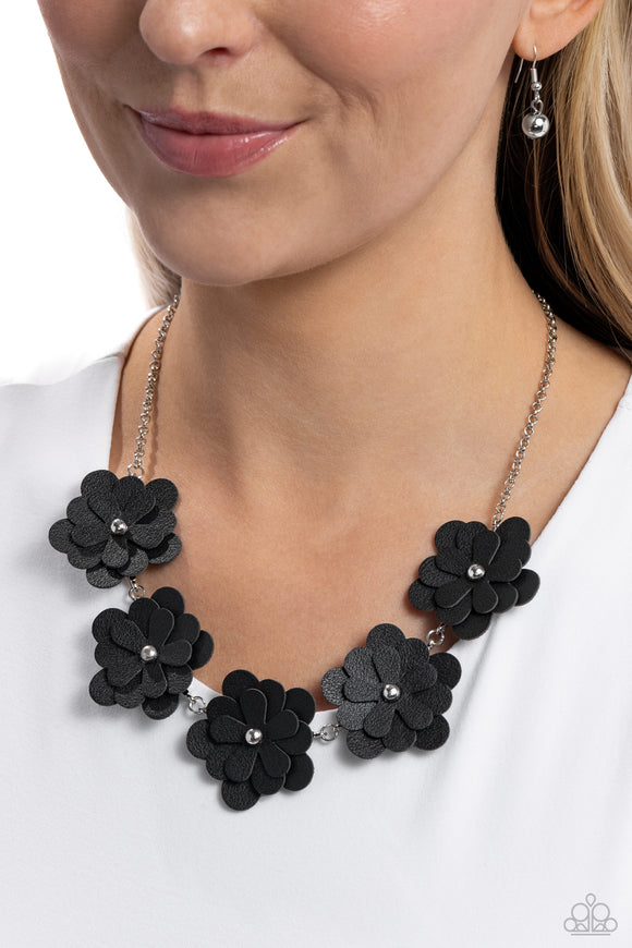 Balance of FLOWER - Black